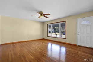 11426 Ortega Dr, Hazelwood, MO 63138 - Photo 5