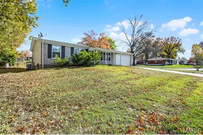 11426 Ortega Drive, Hazelwood, MO 63138 - Photo 3