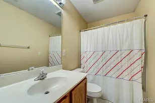 120 Homeshire Dr, Wentzville, MO 63385 - Photo 21