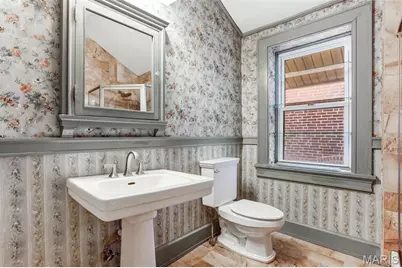 2625 Arkansas Avenue, Saint Louis, MO 63118 - Photo 33