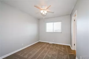 1716 Springhill Dr, O'Fallon, MO 63366 - Photo 9