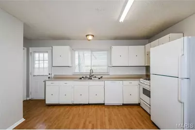 1716 Springhill Drive, O'Fallon, MO 63366 - Photo 7