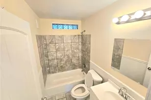 1372 Heydt Ave, Saint Louis, MO 63135 - Photo 13