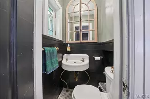 514 Angenette Ave, Kirkwood, MO 63122 - Photo 17