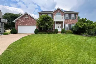 219 Braddock Way, Saint Peters, MO 63376 - Photo 1