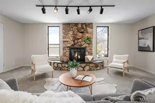 31 Bon Hills Dr, Saint Louis, MO 63132 - Photo 3