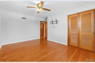 7958 Glenside Place, University City, MO 63130 - Photo 23