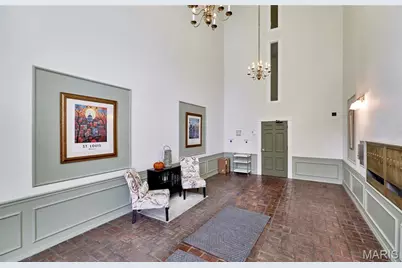 1525 Hampton Hall Drive #5, Chesterfield, MO 63017 - Photo 3