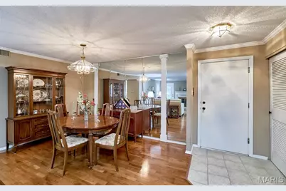 1525 Hampton Hall Drive #5, Chesterfield, MO 63017 - Photo 5