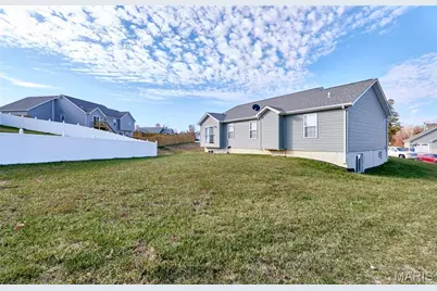 708 Vicksburg Lane, Wright City, MO 63390 - Photo 31