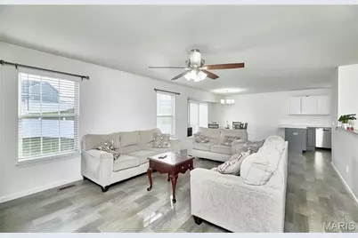 708 Vicksburg Lane, Wright City, MO 63390 - Photo 7