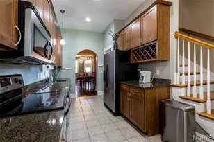 1002 1/2 Allen Ave, Saint Louis, MO 63104 - Photo 9