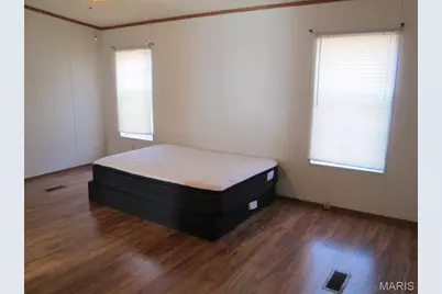 310 Pickles Ford Road, Saint Clair, MO 63077 - Photo 9