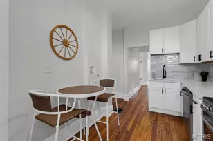 2218 Missouri Ave, Saint Louis, MO 63104 - Photo 9