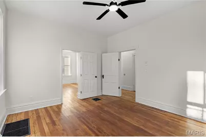 2218 Missouri Avenue, Saint Louis, MO 63104 - Photo 29