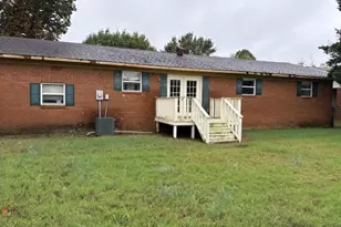 516 Norman Dr, Malden, MO 63863 - Photo 9