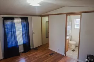 26189 N Carol St, Warrenton, MO 63383 - Photo 7