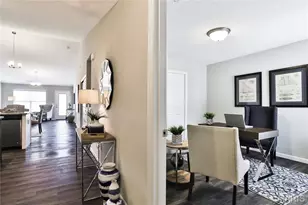 303 Red Rocks Dr, Saint Charles, MO 63304 - Photo 3