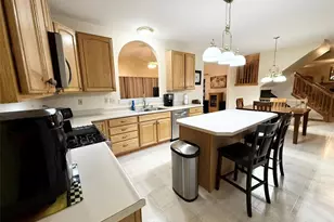 814 Summit Glen Ct, Fenton, MO 63026 - Photo 5