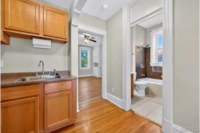 3537 Giles Avenue #3537, Saint Louis, MO 63116 - Photo 33