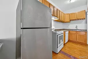 3537 Giles Ave, Saint Louis, MO 63116 - Photo 13