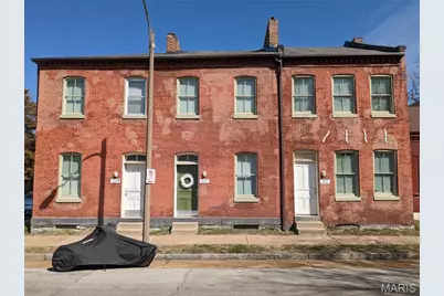 225 W Steins Street, Saint Louis, MO 63111 - Photo 1