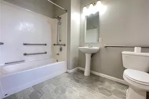 225 W Steins St, Saint Louis, MO 63111 - Photo 27