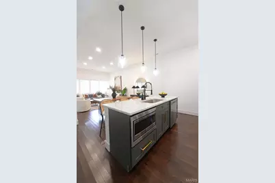 3184 Oak Hill Avenue, Saint Louis, MO 63116 - Photo 11