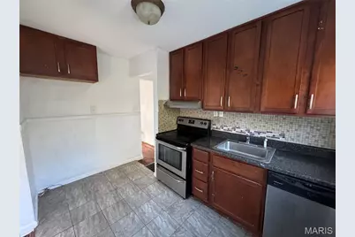 10549 Saint Philip Lane, Saint Ann, MO 63074 - Photo 3