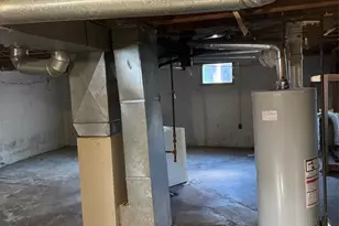 10549 St Philip Ln, Saint Ann, MO 63074 - Photo 7