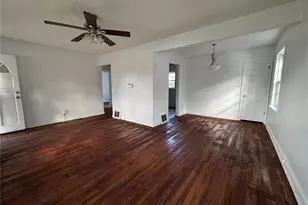 10549 St Philip Ln, Saint Ann, MO 63074 - Photo 5