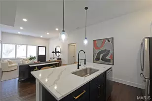 3186 Oak Hill Ave, Saint Louis, MO 63116 - Photo 15