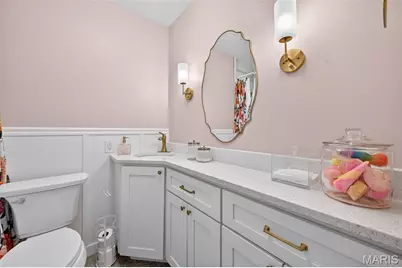 9756 Wickstrom Terrace, Saint Louis, MO 63123 - Photo 31