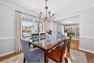 9756 Wickstrom Terrace, Saint Louis, MO 63123 - Photo 11