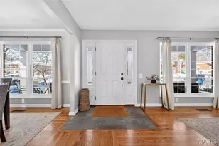 9756 Wickstrom Terrace, Saint Louis, MO 63123 - Photo 5