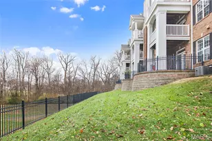 1151 Mill Crossing Dr, Saint Louis, MO 63141 - Photo 25
