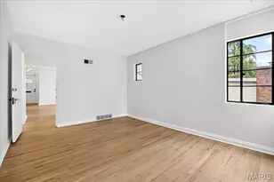 246 S Old Orchard Ave, Saint Louis, MO 63119 - Photo 21