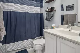 1406 Peacock Ln, Brentwood, MO 63144 - Photo 13