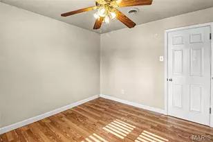 8239 Cadillac Ln, Saint Louis, MO 63134 - Photo 19