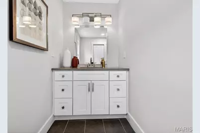 8711 Rosalie Avenue, Brentwood, MO 63144 - Photo 17