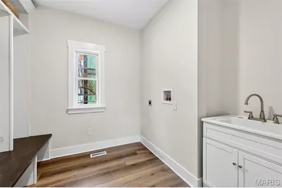 8711 Rosalie Avenue, Brentwood, MO 63144 - Photo 43