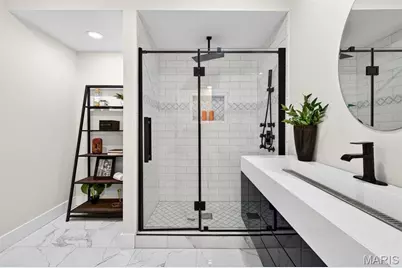 8711 Rosalie Avenue, Brentwood, MO 63144 - Photo 5