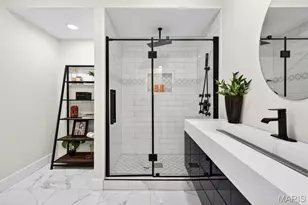 8711 Rosalie Ave, Brentwood, MO 63144 - Photo 5