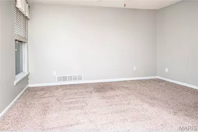 1951 Greenpoint Drive #204, Saint Louis, MO 63122 - Photo 17