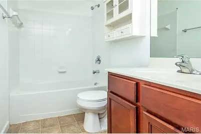 1951 Greenpoint Drive #204, Saint Louis, MO 63122 - Photo 15