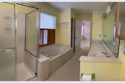 3820 Grand National Drive, Florissant, MO 63034 - Photo 23