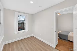 5129 Cologne Ave, Saint Louis, MO 63116 - Photo 17