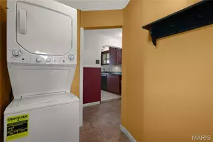 8625 S Grand Ave, Saint Louis, MO 63125 - Photo 13