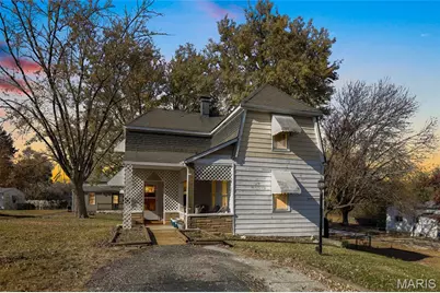 8625 S Grand Avenue, Saint Louis, MO 63125 - Photo 1
