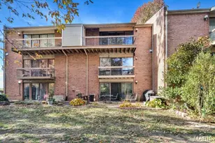 5270 Cedarstone Ct, Saint Louis, MO 63129 - Photo 3